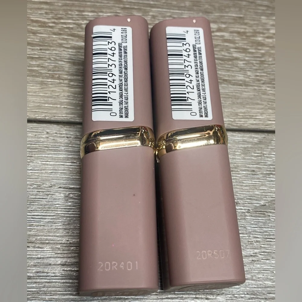 L’Oreal Colour Riche Lipstick 284 Ultra Nude